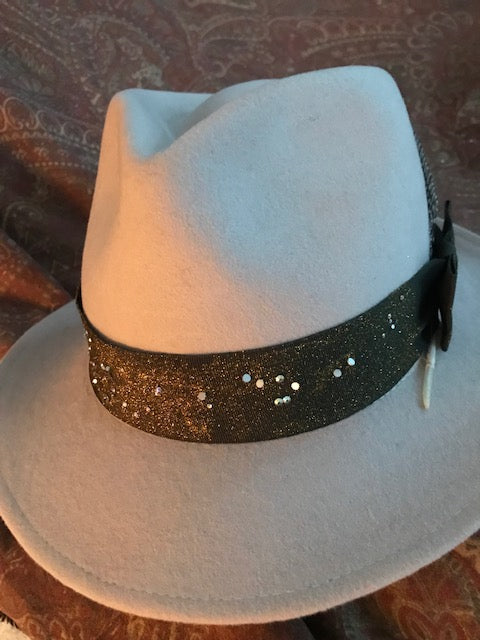 The "Dazzle" Sparkling Holiday Hat