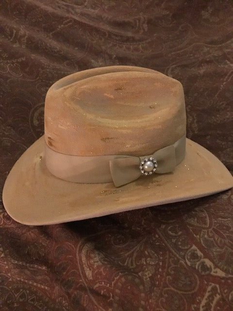 The Very Hip Distressed Fine Felt Cowboy Hat