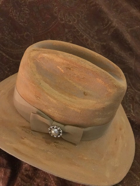 The Very Hip Distressed Fine Felt Cowboy Hat