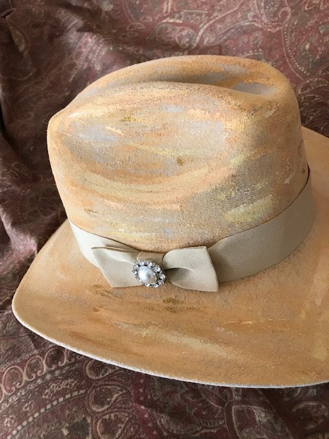 The Very Hip Distressed Fine Felt Cowboy Hat