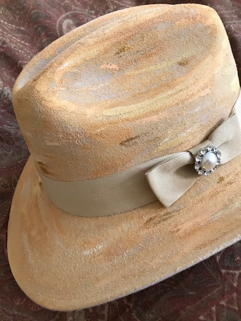 The Very Hip Distressed Fine Felt Cowboy Hat