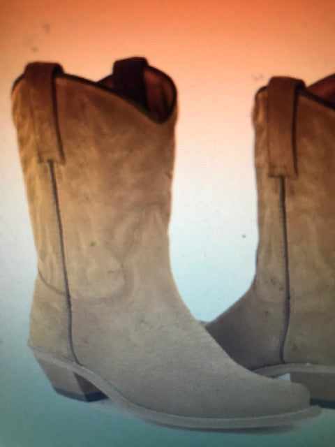 "The Classic City Suede" Short & Sassy Cowboy Boots