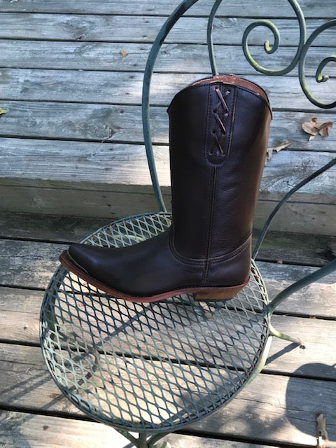 "The SKB Boot" - Exquisite Boots in Luxurious Brown Leather