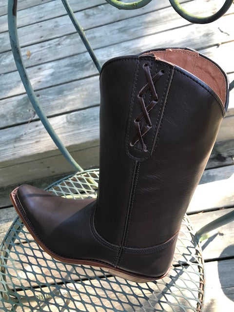 "The SKB Boot" - Exquisite Boots in Luxurious Brown Leather