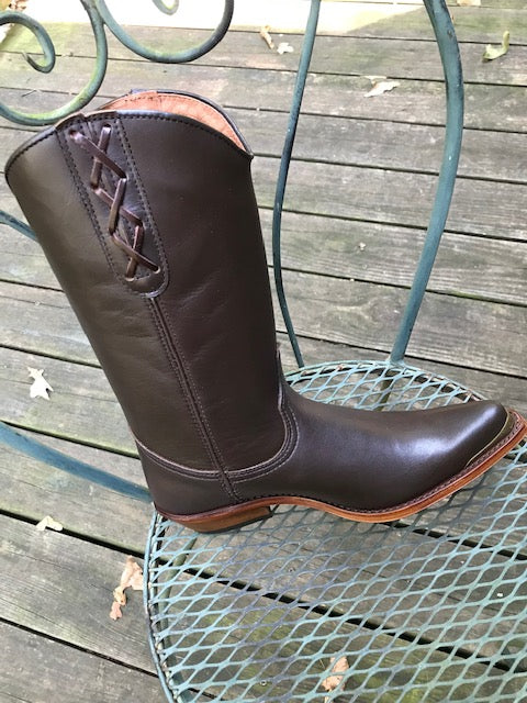 "The SKB Boot" - Exquisite Boots in Luxurious Brown Leather