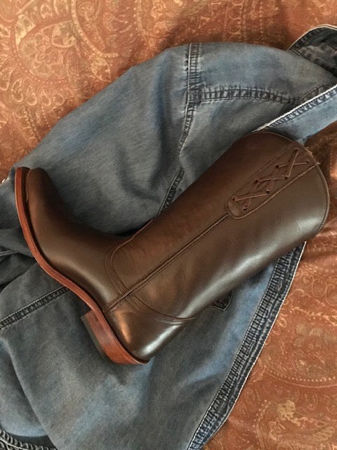 "The SKB Boot" - Exquisite Boots in Luxurious Brown Leather